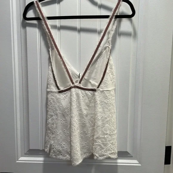 Zara Eyelet Spaghetti Strap Cami w/Lavender Velvet Ribbon Trim. Size Large.  NWT - Picture 5 of 11
